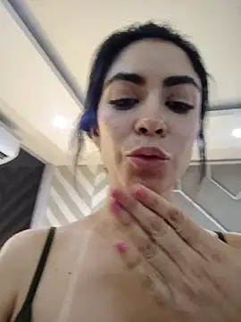 Chat XXX Live CristalHeart_