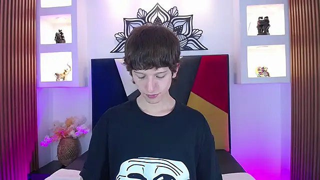 Emo_Boy_ élő XXX-chatje