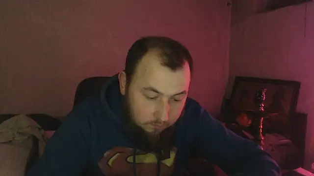 Show modela BIG-COCK-OMG na web-kameri