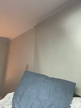 SamispankのライブXXXチャット