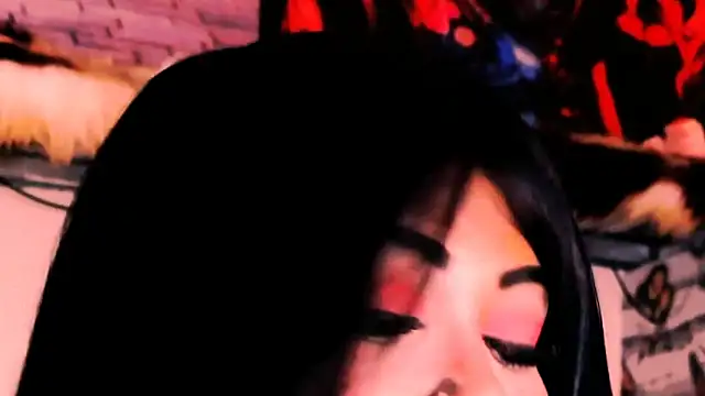 indian_dreamgirl Adlı Modelin Canlı XXX Sohbeti