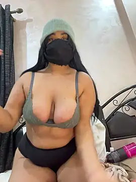 Nabila-hanouna Adlı Modelin Canlı XXX Sohbeti