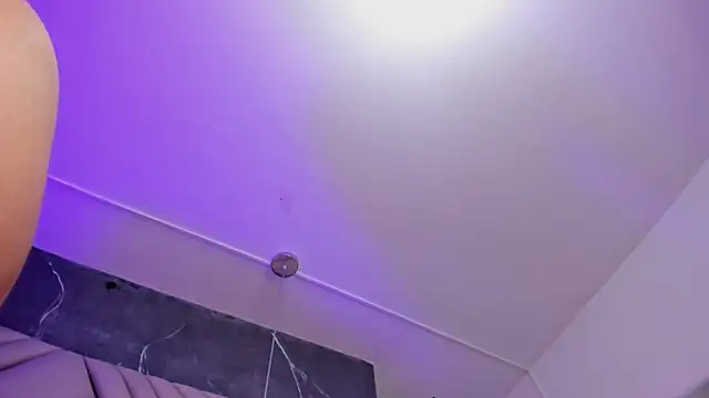 Ibbie_drastic's Live XXX Chat