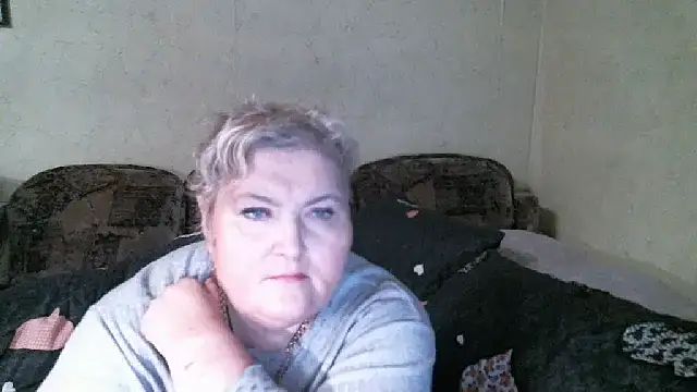 Lana555 লাইভ XXX চ্যাট