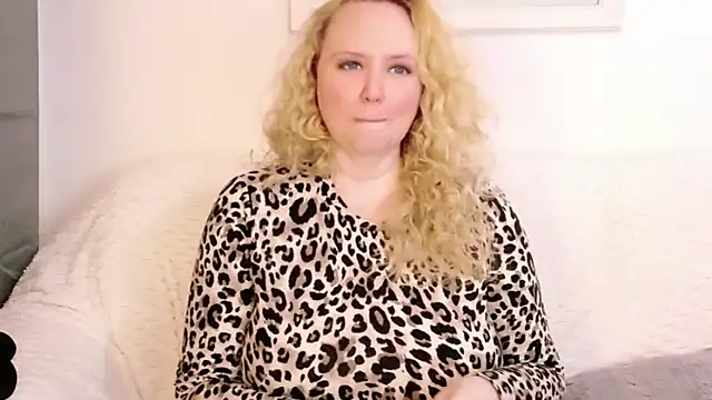 Chat XXX en directo de Sarah4you