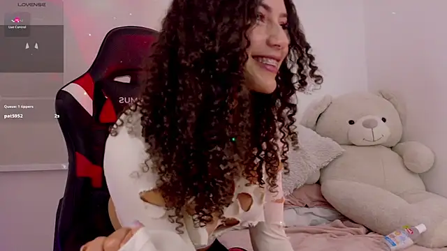 Lia_Tinez Live XXX-Chat