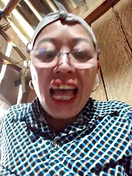 Agnes-baby 现场XXX聊天