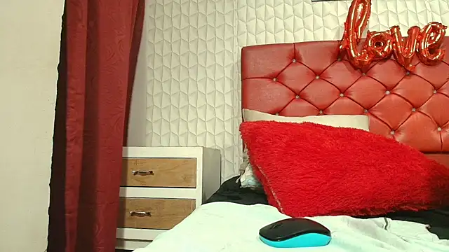 Elizabetth_Roman লাইভ XXX চ্যাট