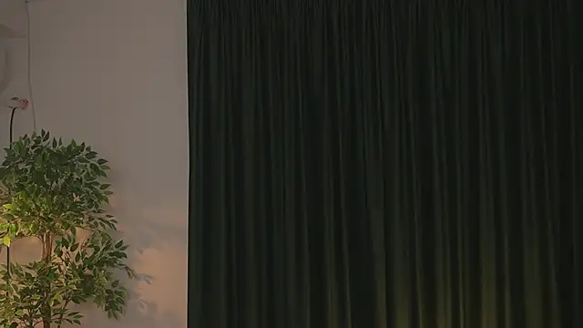 Alyonaqueen_: απευθείας συνομιλία ΧΧΧ