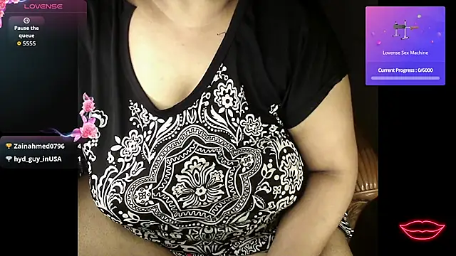 sassy_horny élő XXX-chatje