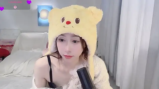 Fayebae_11's Webcam Show