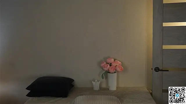 MarlinVarian Adlı Modelin Canlı XXX Sohbeti