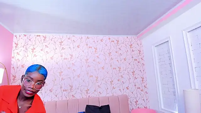 amber-hill Adlı Modelin Canlı XXX Sohbeti