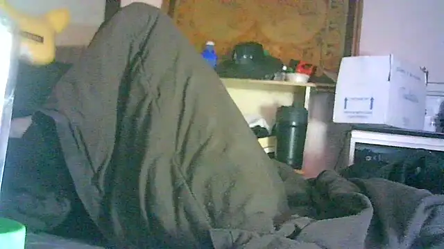 ON3YOULLN3VER_FIR3 webcam show