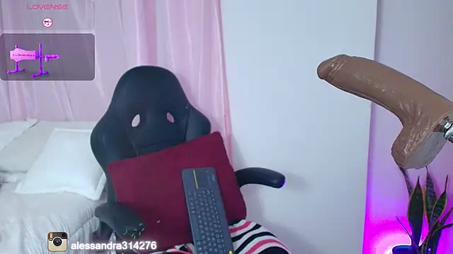 Chatroom XXX en direct de Alessandraa_ferri_