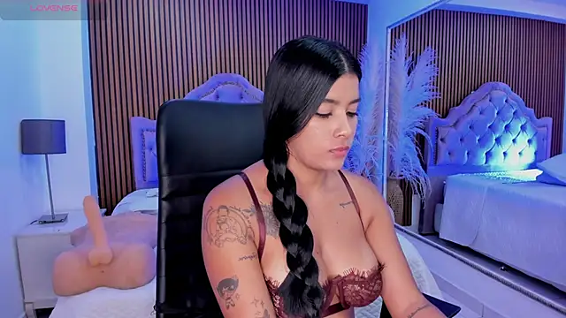 SelenaStonne 现场XXX聊天