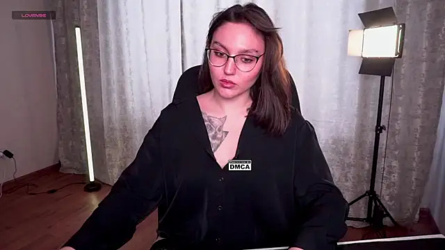 Hoot_owl_cb's Live XXX Chat