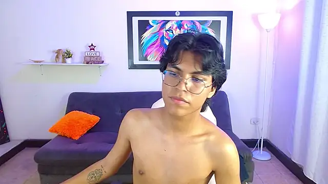 Maecum18 Webcam-Show