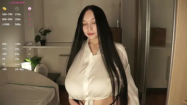 Živý XXX chat HannaHayles