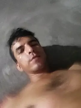 axel69consentido Show in webcam