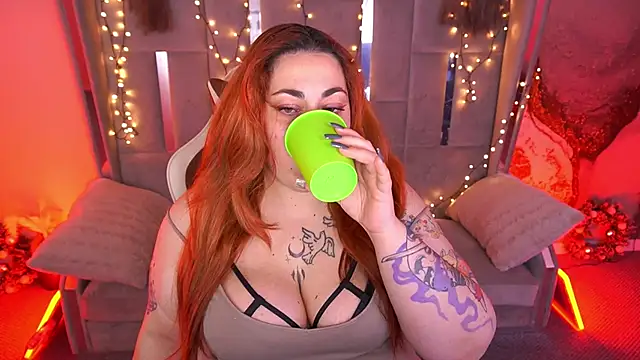 Kittywakee Chat XXX in diretta