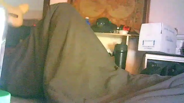 ON3YOULLN3VER_FIR3 élő XXX-chatje