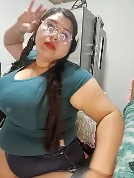 Chat XXX en directo de SafiroJhons