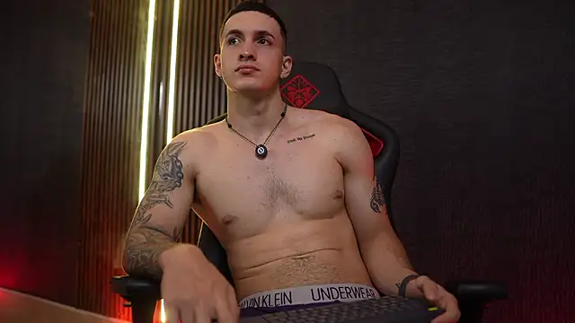 JacksonOlsenn Show Webcam