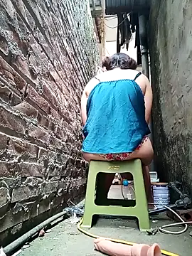 Show webcam de July-Asian