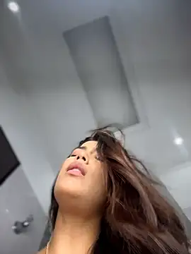 OneInAMillionXXX: онлайн-секс-чат