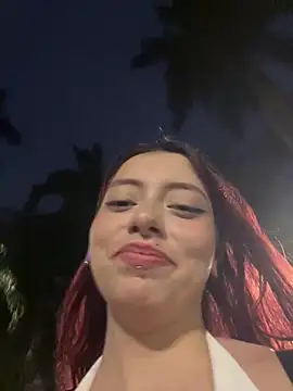 RojitasTeaseX_'s Live XXX Chat