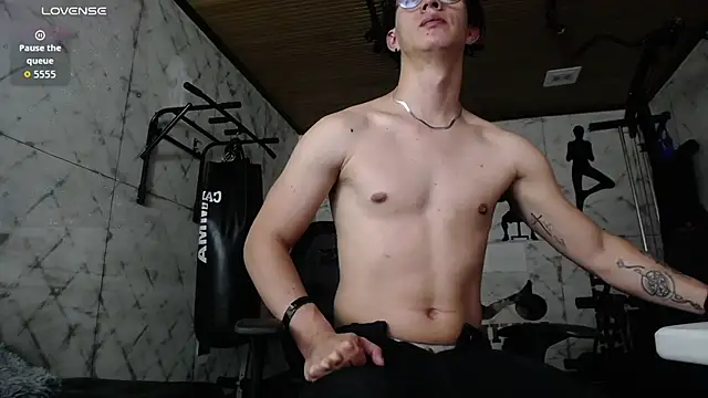 Brandon_starkk: απευθείας συνομιλία ΧΧΧ