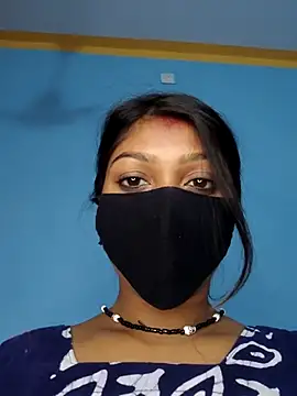 Nisha_777 live XXX chat