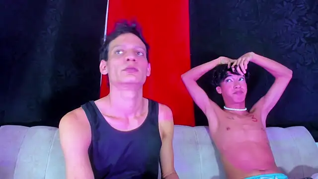 Pleasure_boys_hot élő XXX-chatje