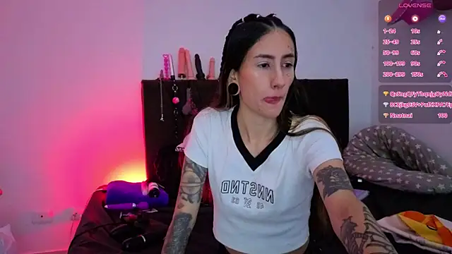 Chat +18 de Iam_kimhendrick ao vivo