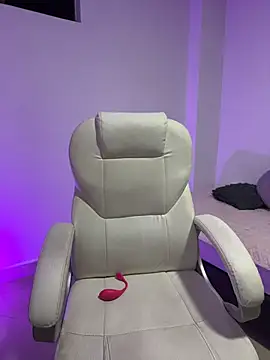 nyna_1: απευθείας συνομιλία ΧΧΧ