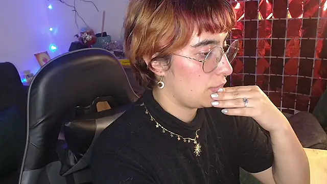 Chatroom XXX en direct de Miacatsito3