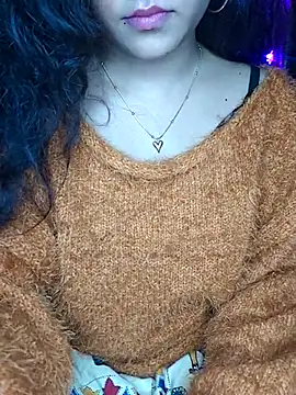 แชท XXX สดของ Saumyy