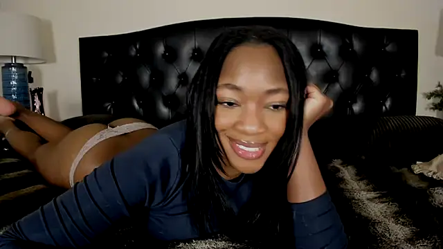 nicolesolace Show in webcam