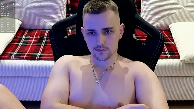 Larstar01 现场XXX聊天