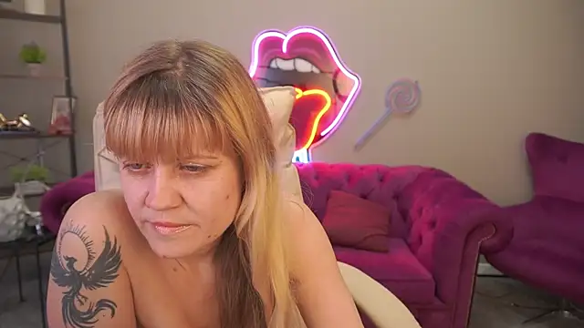 โชว์เว็บแคมของ BellaLaPetit