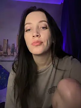 MonicaSweetx élő XXX-chatje