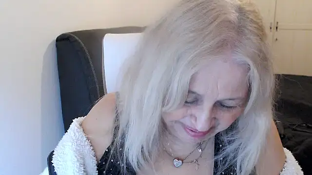 SusiLifeXXX 现场XXX聊天