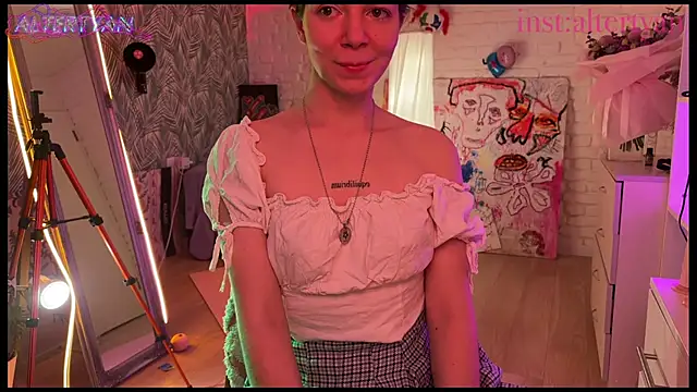 altertyan Adlı Modelin Canlı XXX Sohbeti