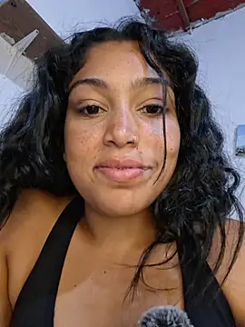 Putaalexa: απευθείας συνομιλία ΧΧΧ