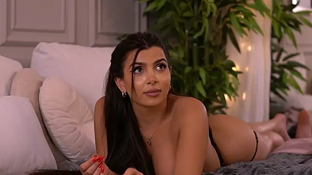 NicoleCellini Chat XXX in diretta