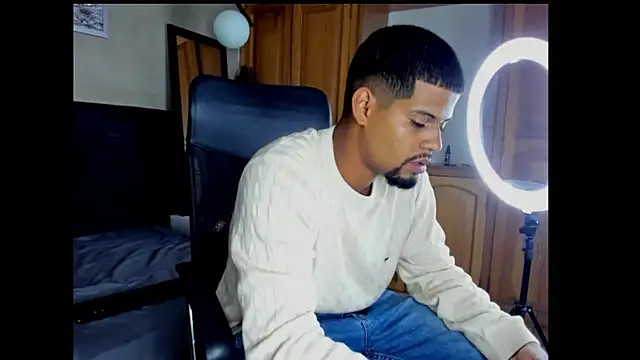 Pokazy przed kamerką – yurgaki_21