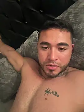 Show modela amon_1998 na web-kameri