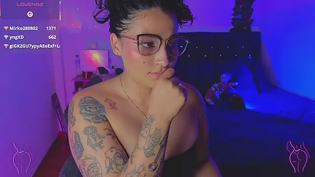 Pauilina 现场XXX聊天