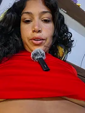 Putaalexa: απευθείας συνομιλία ΧΧΧ